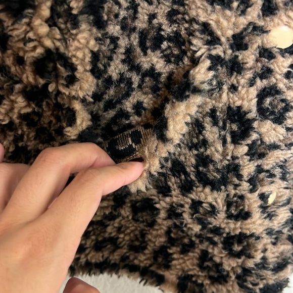 Crewcuts Girls Leopard Sherpa Jacket - Picture 6 of 6